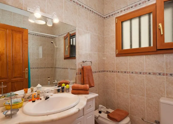 Juanita, Puerto Del Carmen, Lanzarote فيلة تياس